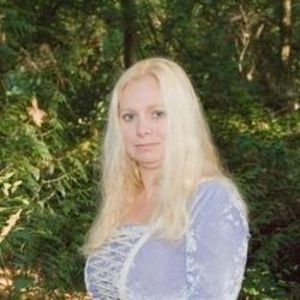 Meet your Posher, Amy fawnlady